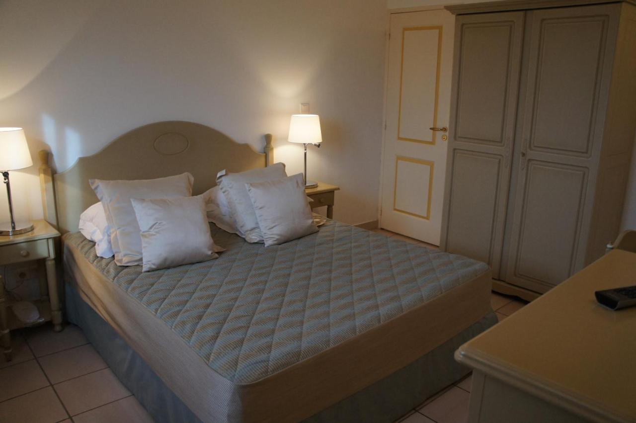 Hotel Terriciae Aux Portes De Maussane Les Alpilles Екстер'єр фото