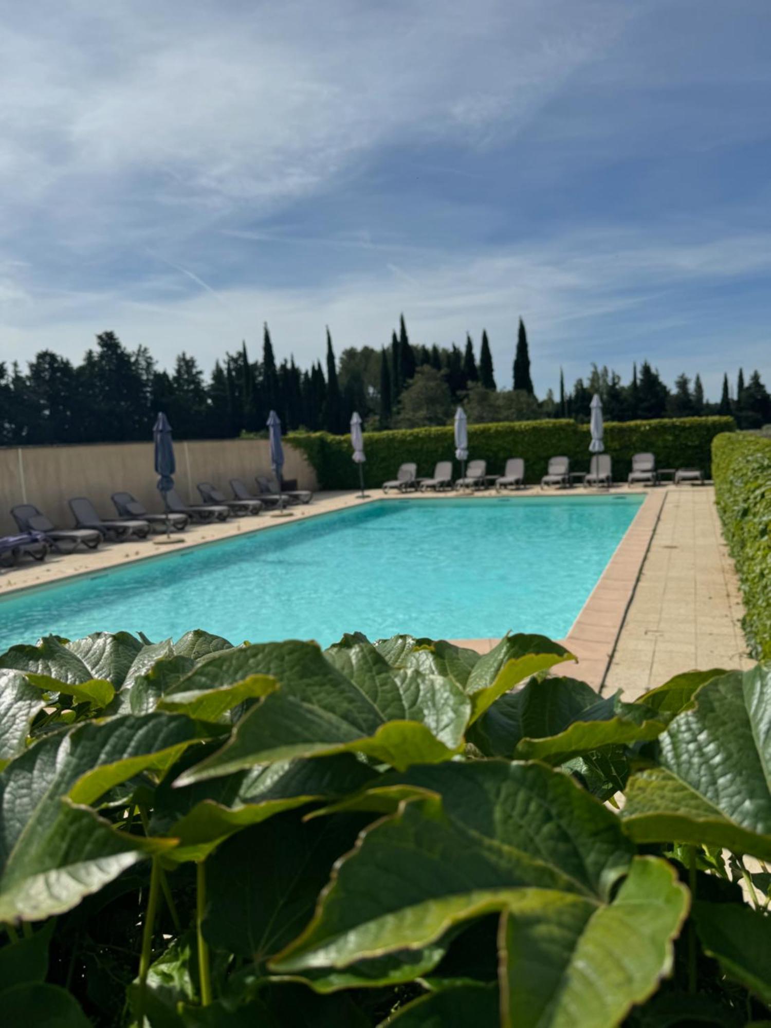 Hotel Terriciae Aux Portes De Maussane Les Alpilles Екстер'єр фото