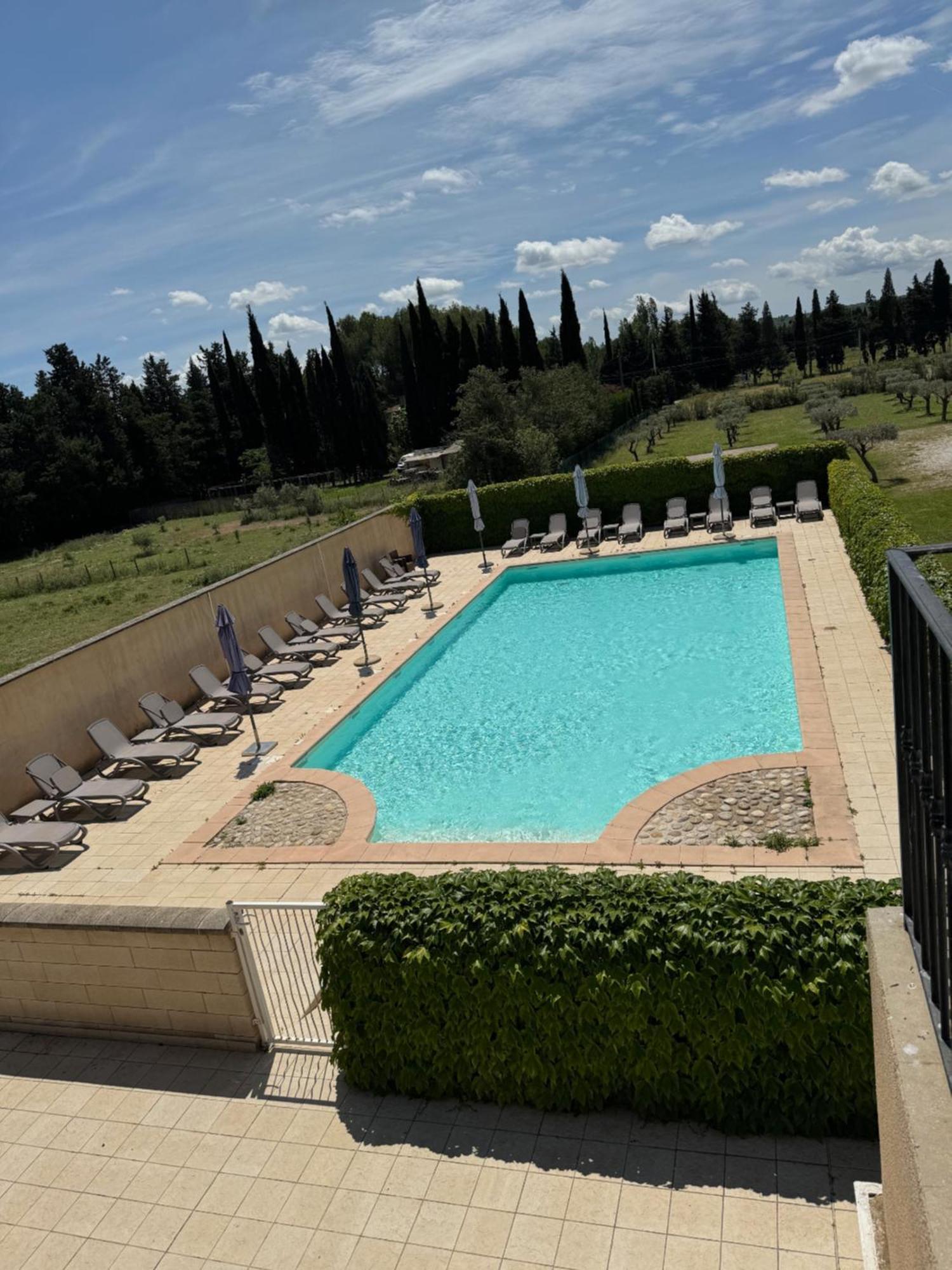 Hotel Terriciae Aux Portes De Maussane Les Alpilles Екстер'єр фото