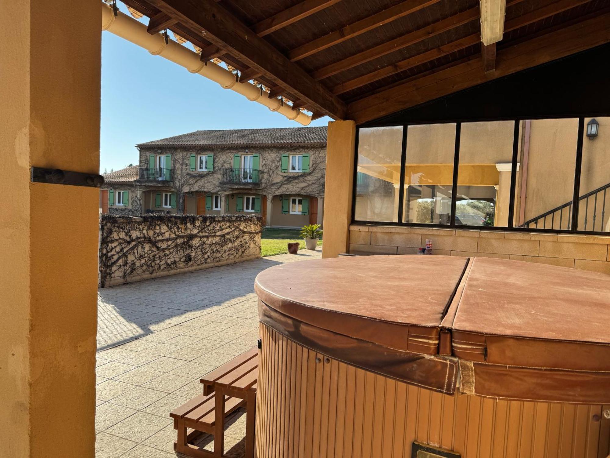 Hotel Terriciae Aux Portes De Maussane Les Alpilles Екстер'єр фото