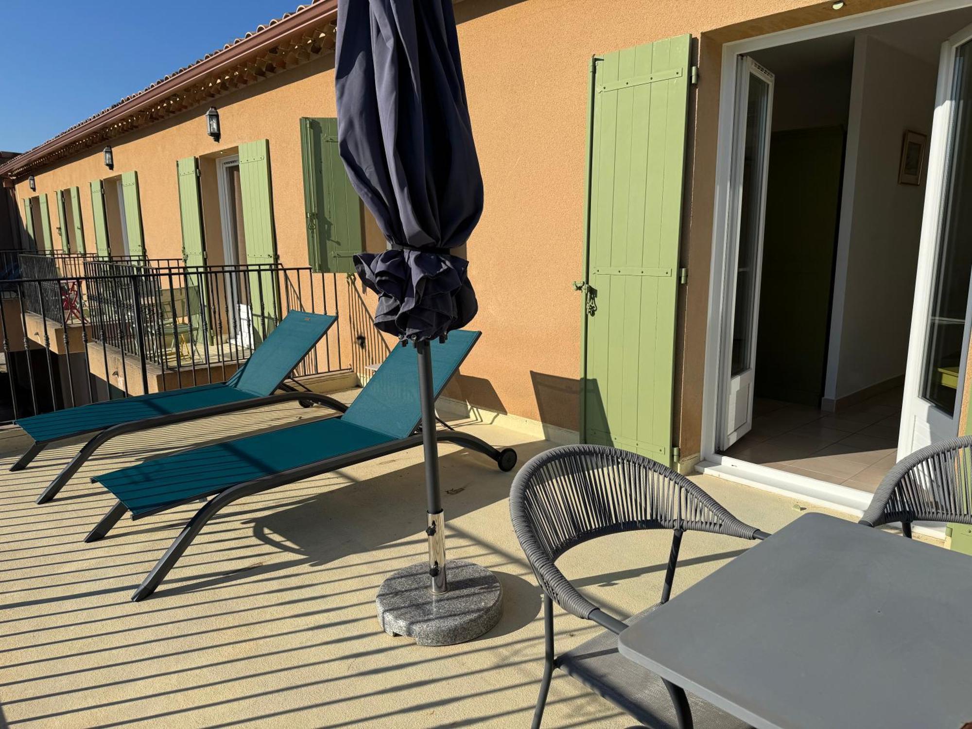 Hotel Terriciae Aux Portes De Maussane Les Alpilles Екстер'єр фото